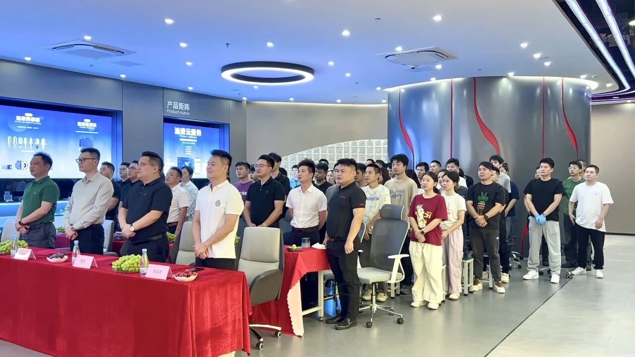 銘記歷史開創(chuàng)未來 | 智火柴從閱兵看中國智造底氣，以油品監(jiān)測實(shí)力護(hù)航 “國之重器” 圖2